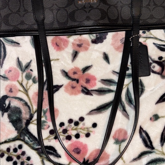 Coach Black and Gray Signature Tote - Picture 8 of 10